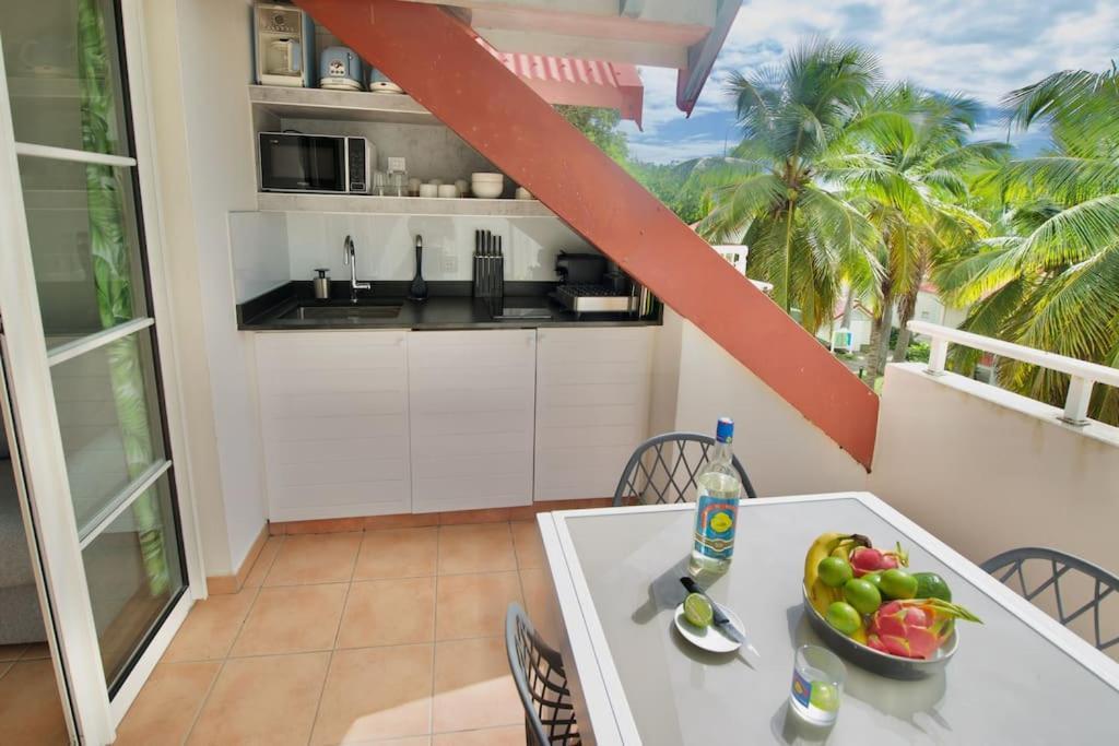 Appartement Avec Terrasse Chez Pierre Et